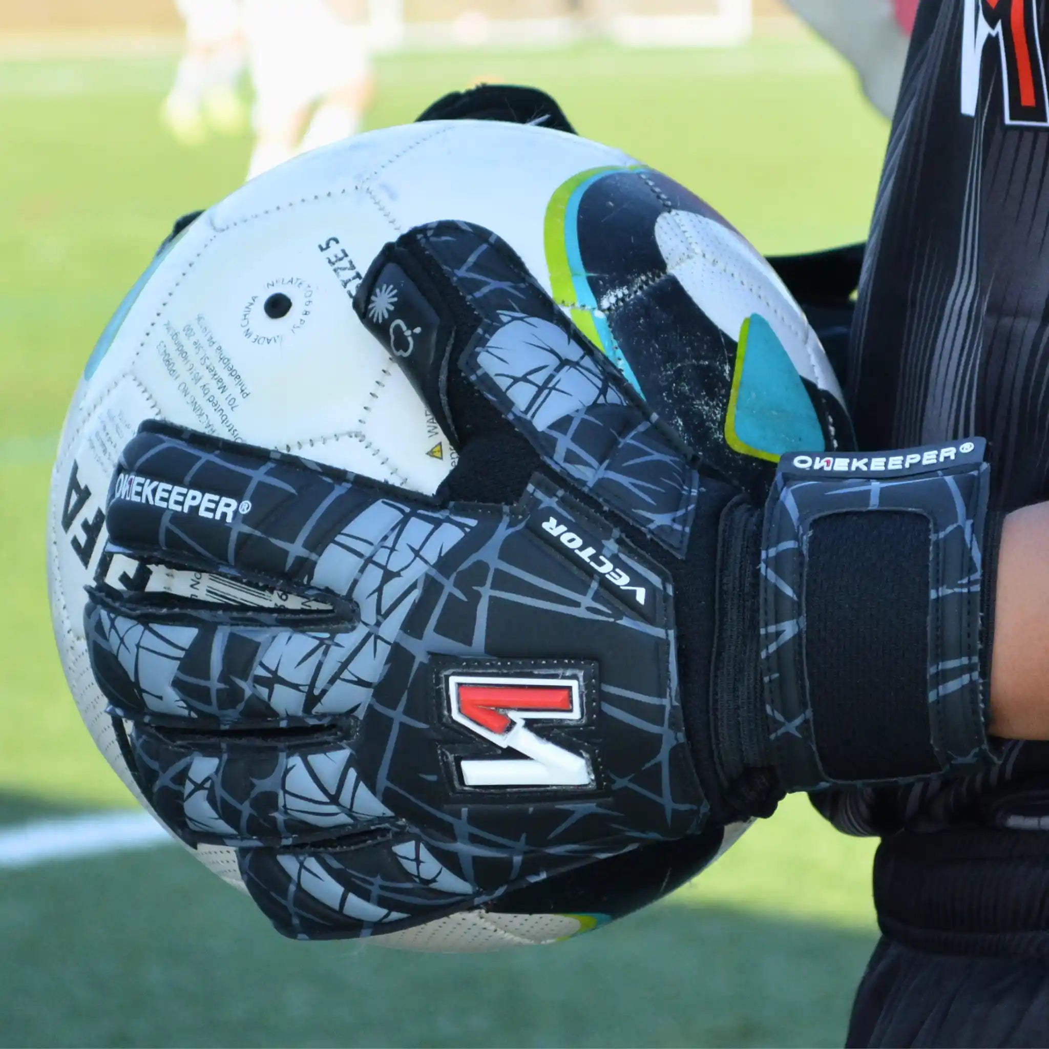 ONEKEEPER VECTOR Evolution Black - No Finger Protection