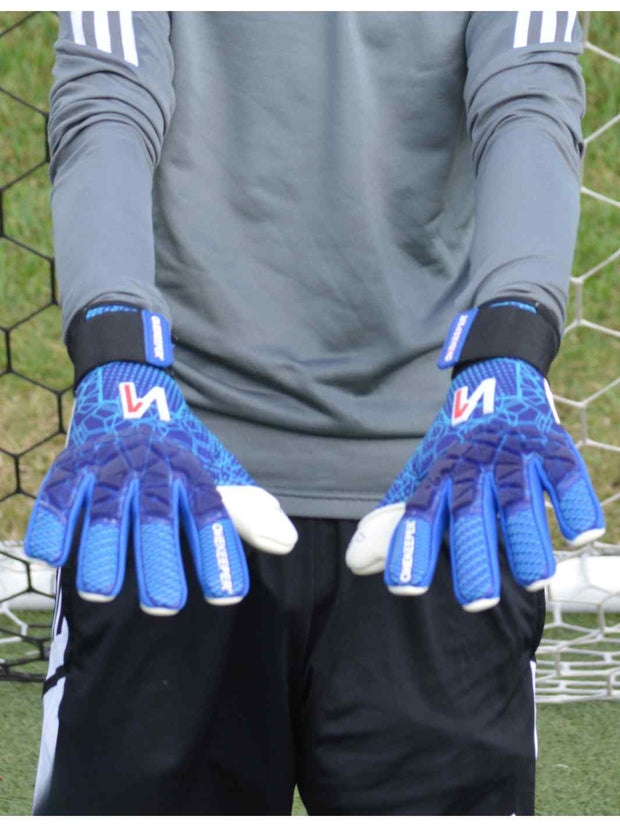 ONEKEEPER C-TEC Aqua Pro Blue for Wet Weather Conditions - Pro-Level Goalkeeper Glove - ONEKEEPER USA